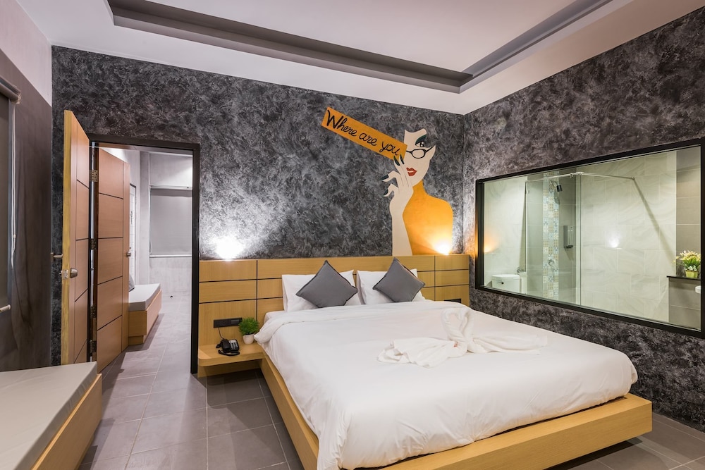 Hide & Seek Resort Krabi 10/15