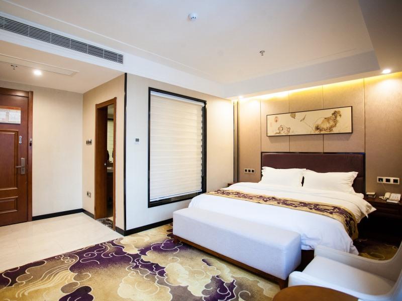 GreenTree Eastern Bozhou Jingwan Wealth Centre Hotel 13/28