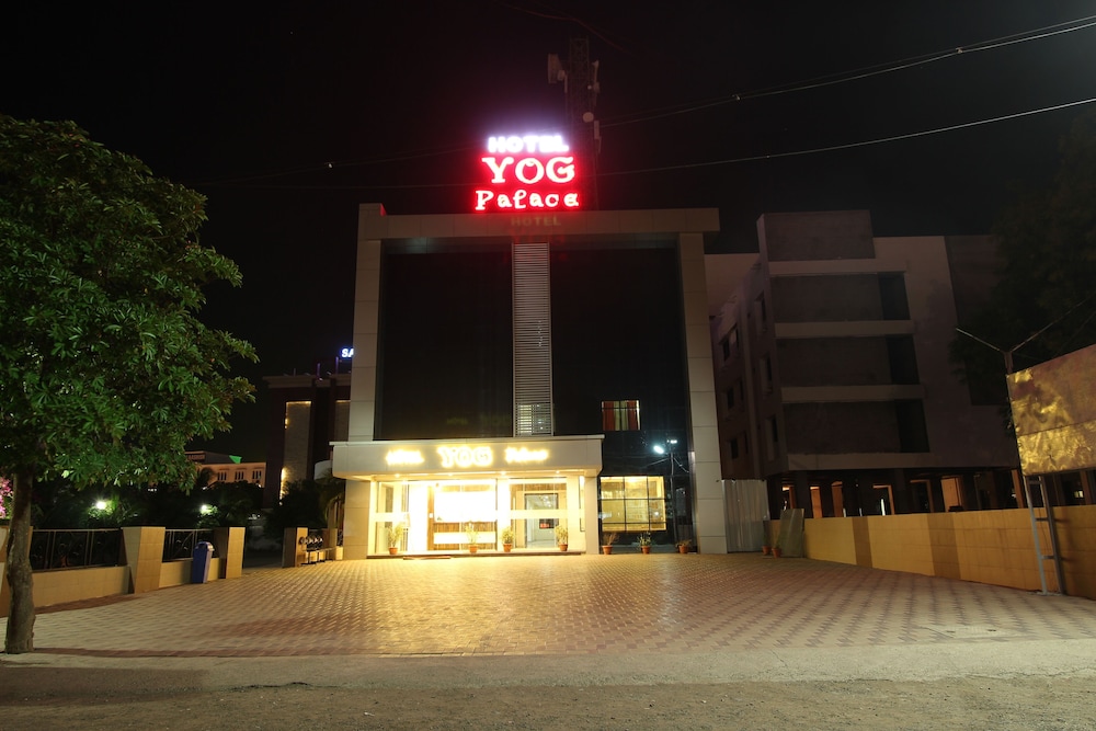 Hotel Yog Palace 9/50