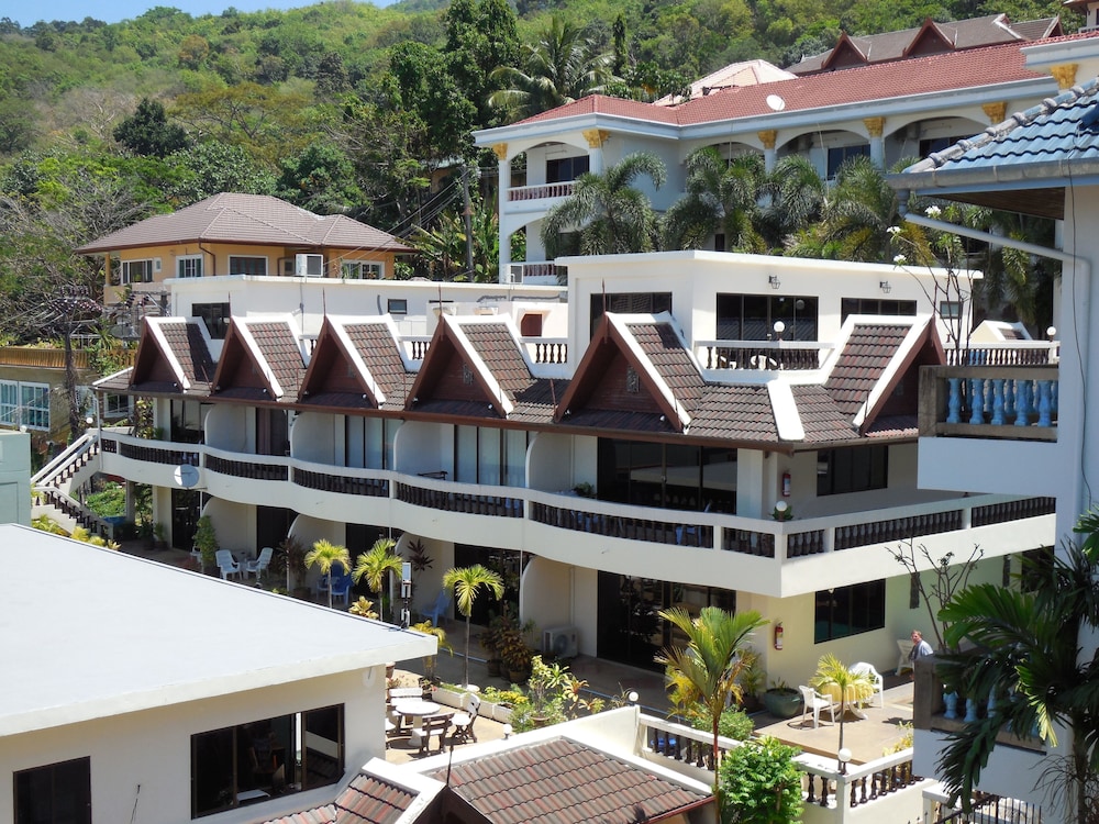 BLUE SKY RESIDENCE 4/58