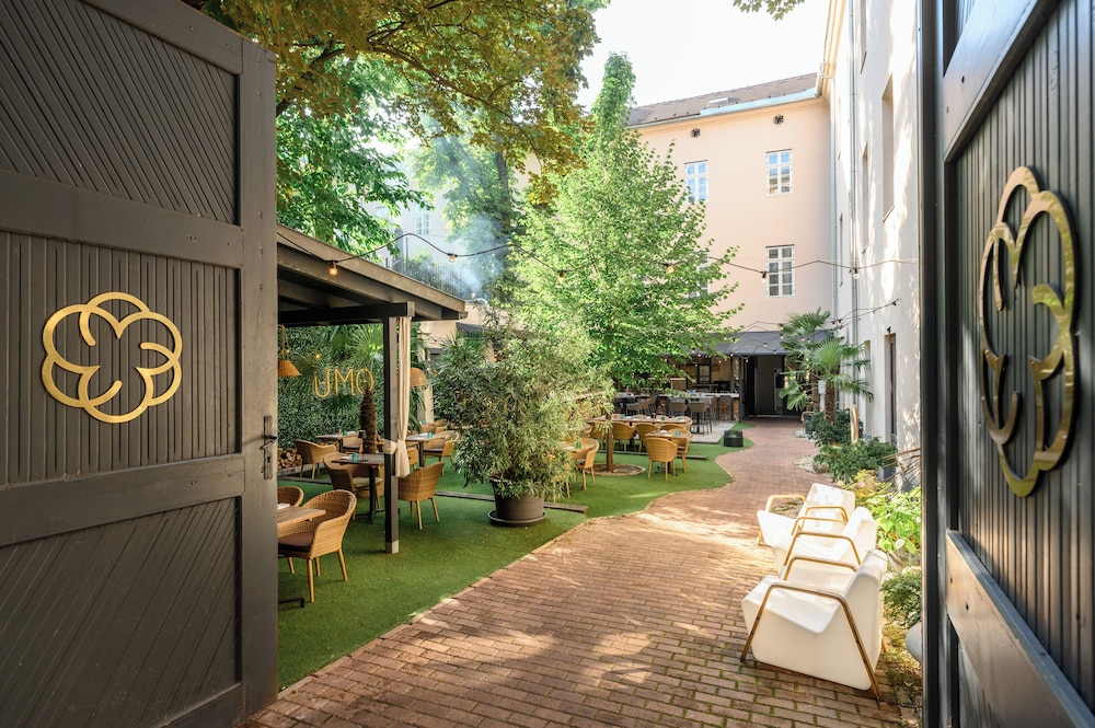 Monastery Boutique Hotel Budapest 62/66