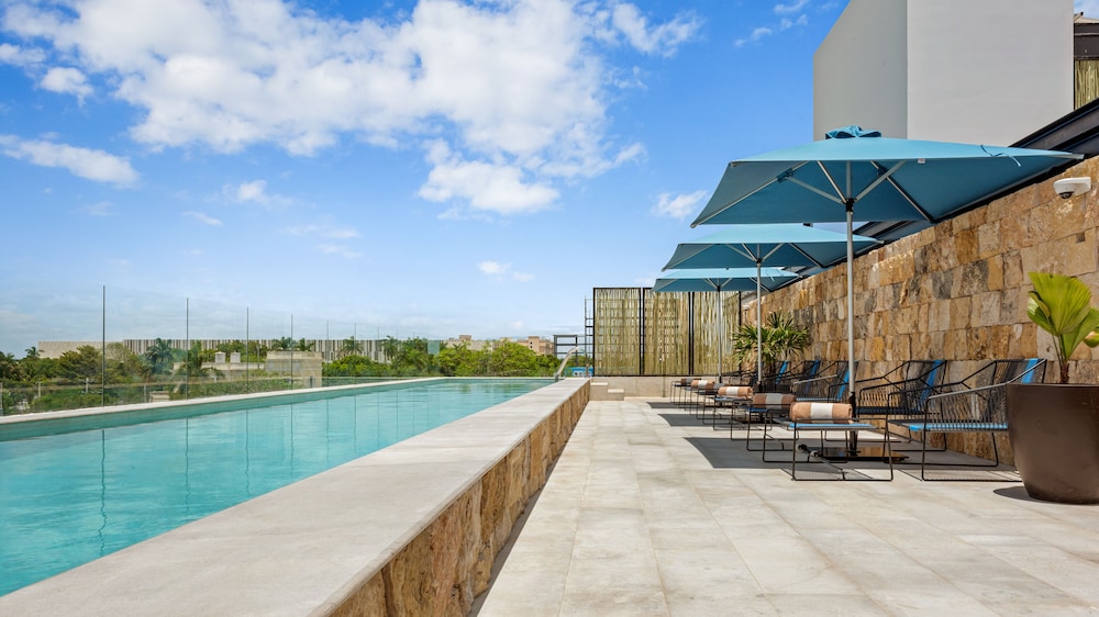 Las Brisas Merida 45/50