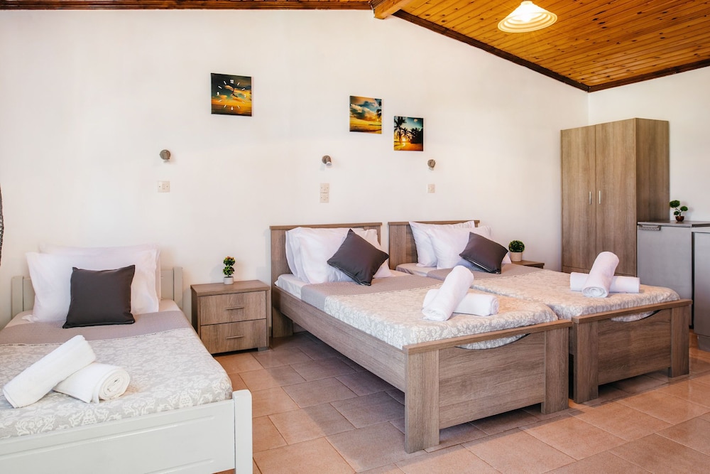 Villa Corali 9/50