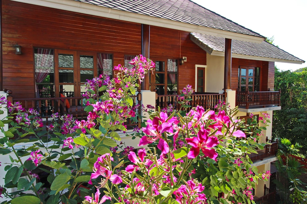 Shewe Wana Suite Resort in CHIANG MAI