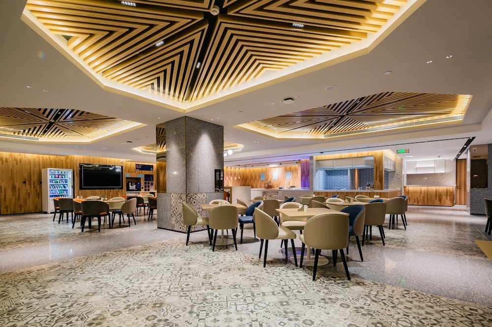 Holiday Inn Express Xi an High Tech Zone North 38/50