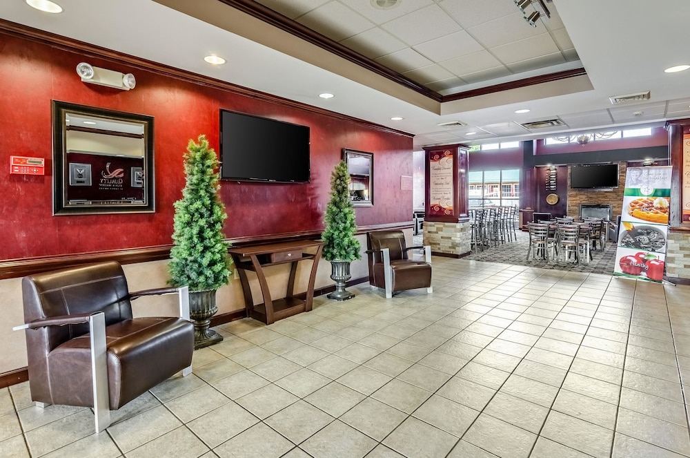 Quality Inn & Suites Abingdon, VA 33/40