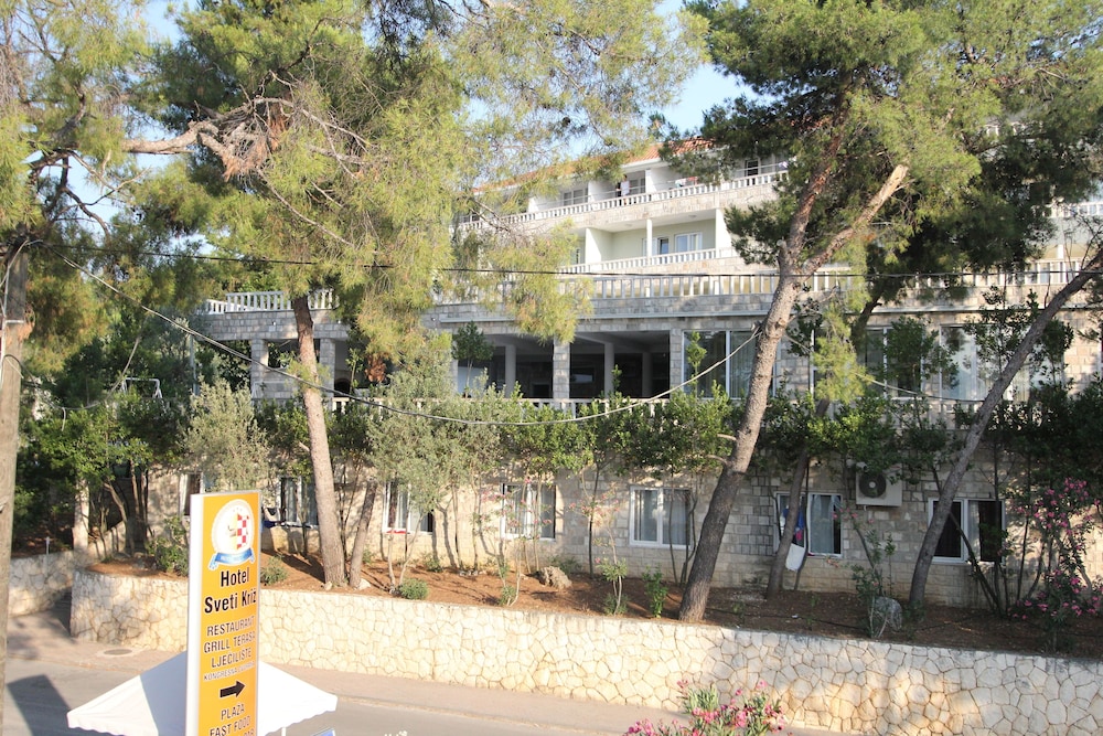 Hotel Sveti Kriz 51/65