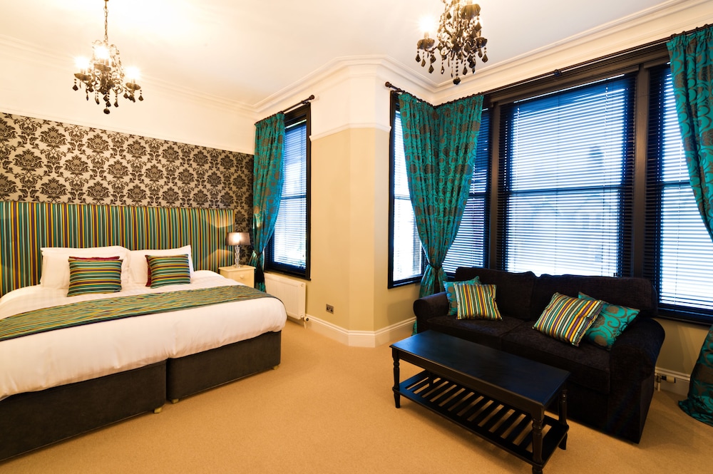 The Grafton Boutique B&B 6/28
