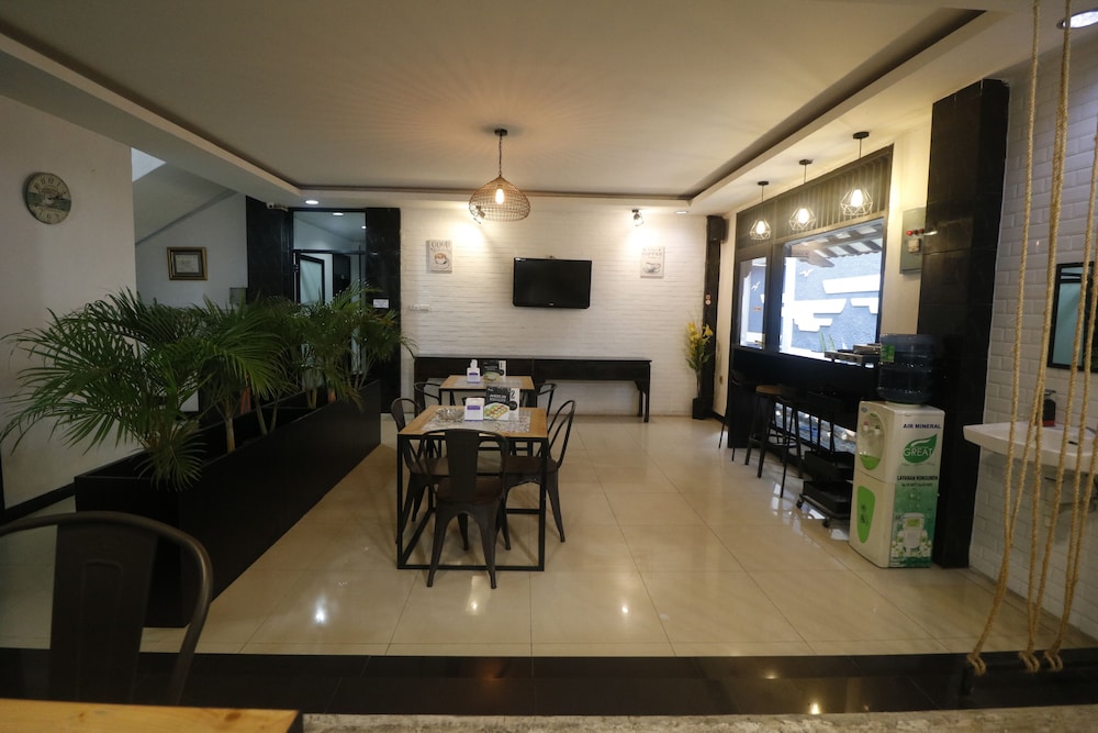 Reddoorz Plus @ Jalan Raden Intan Lampung 28/40