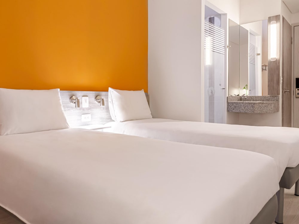 Ibis Budget Barranquilla 12/50