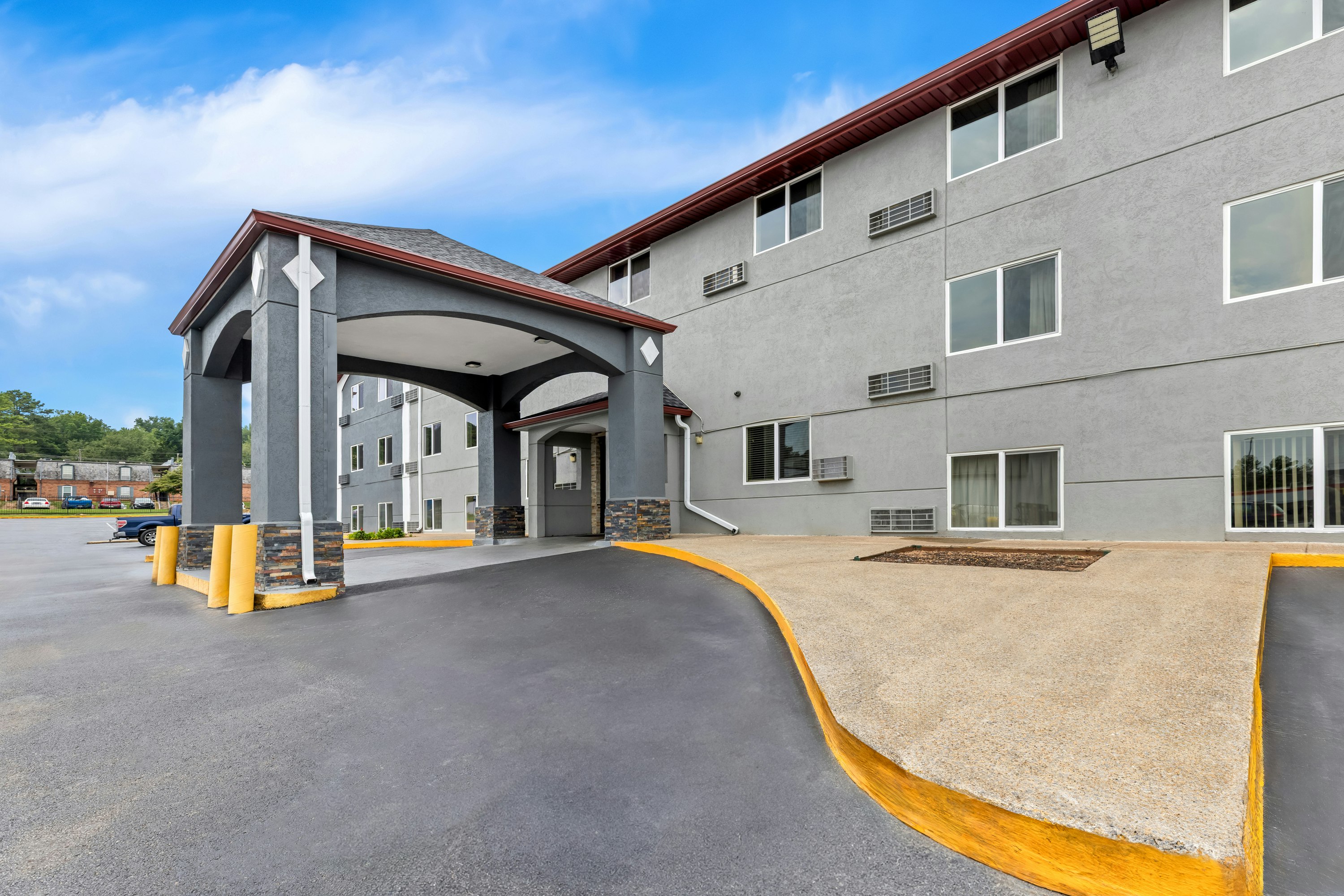 Red Roof Inn Huntsville, AL 7/12