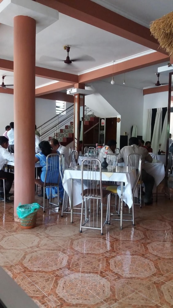 Mahawasala Hotel 30/44