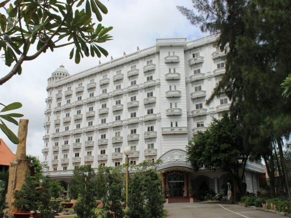 Saigon Park Resort 2/50