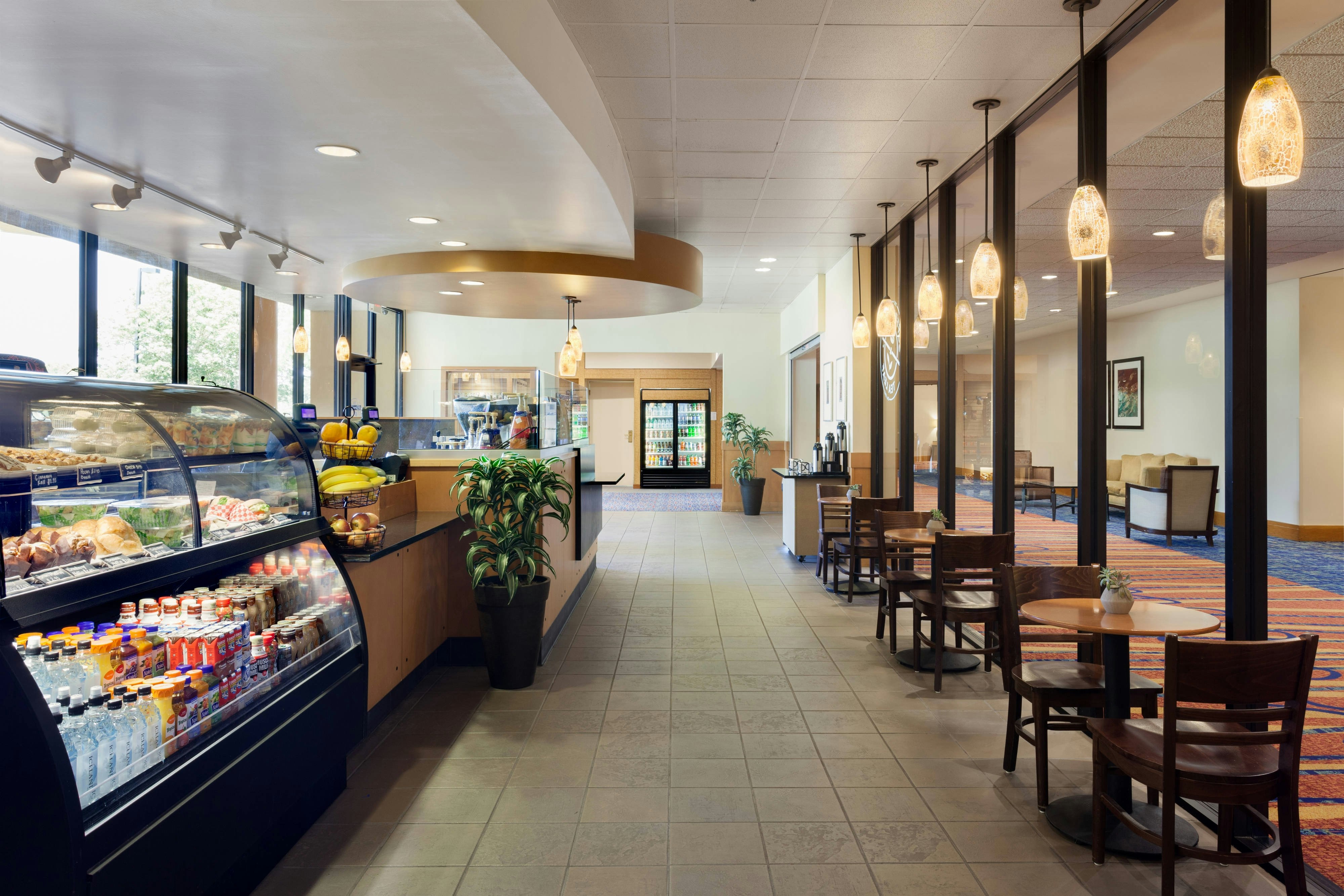Orlando Airport Marriott Lakeside 25/58