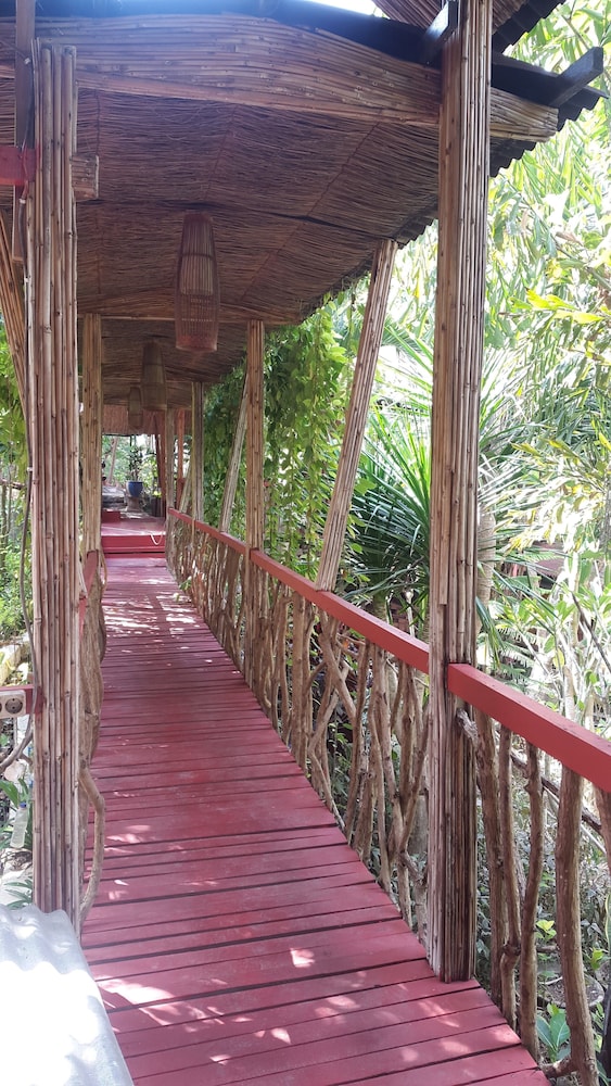 Centro Bajo Hotel 19/50