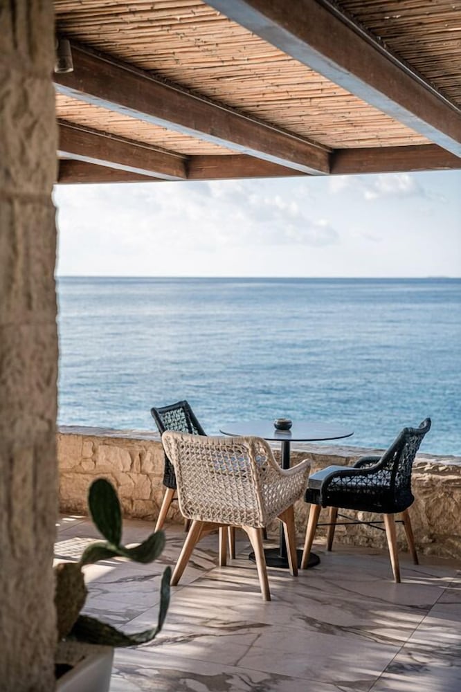 Kakkos Beach Hotel - Adults Only 46/50