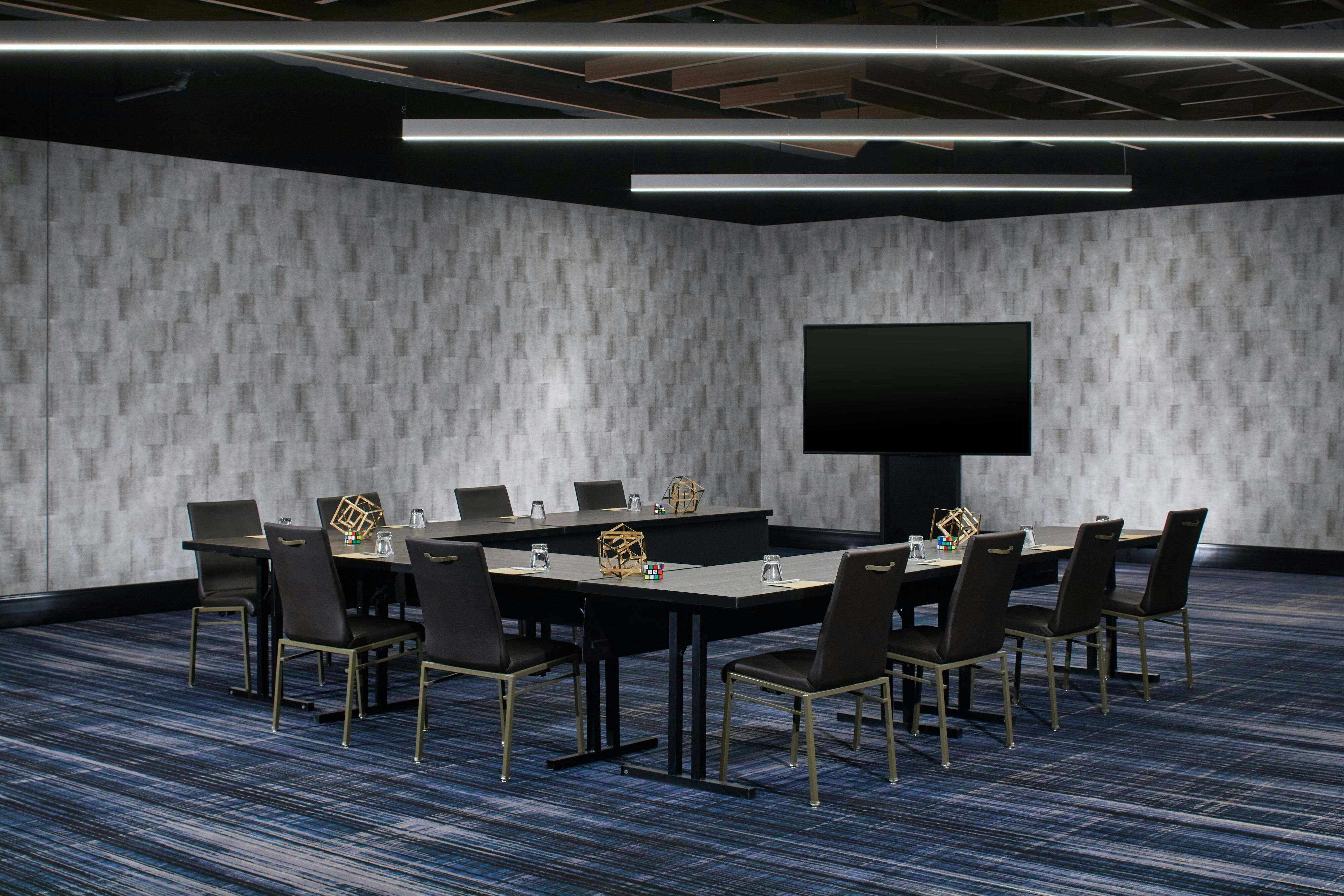 Renaissance Nashville Hotel 74/77