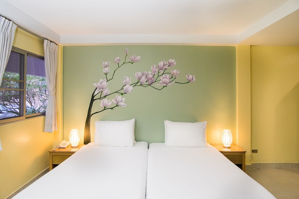 Sawasdee Place Hotel 20/62