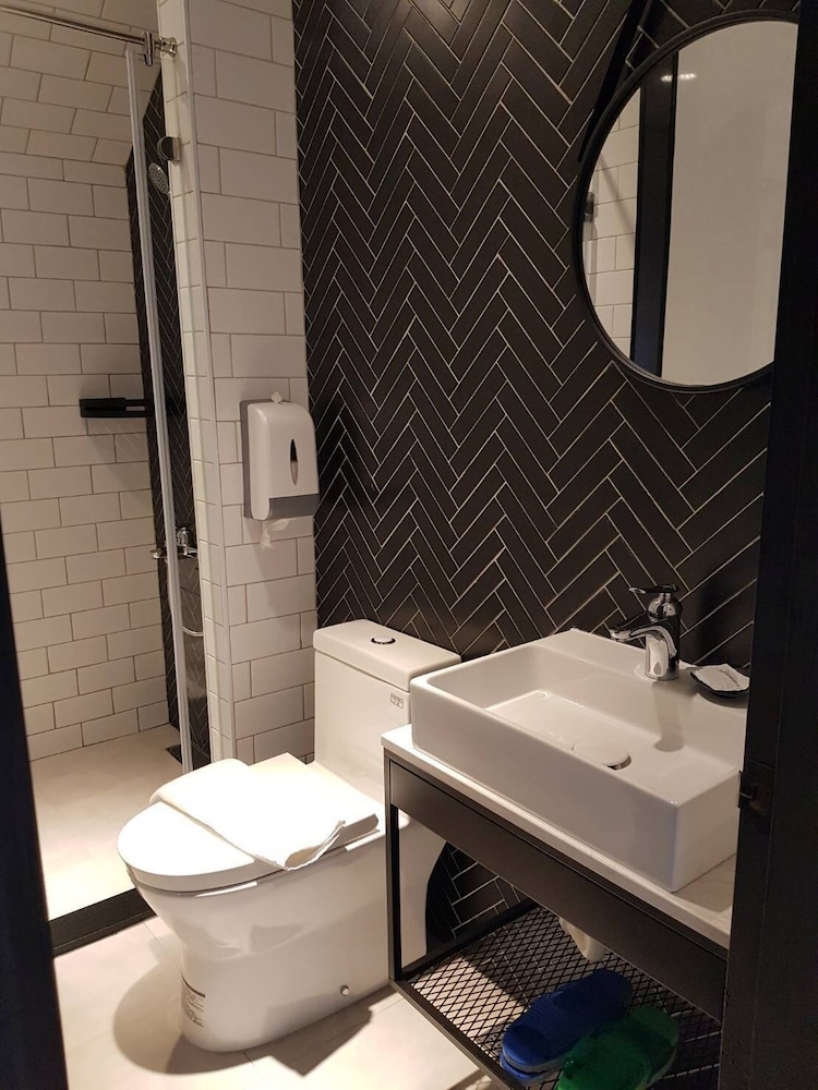 Hido Hotel I 48/54