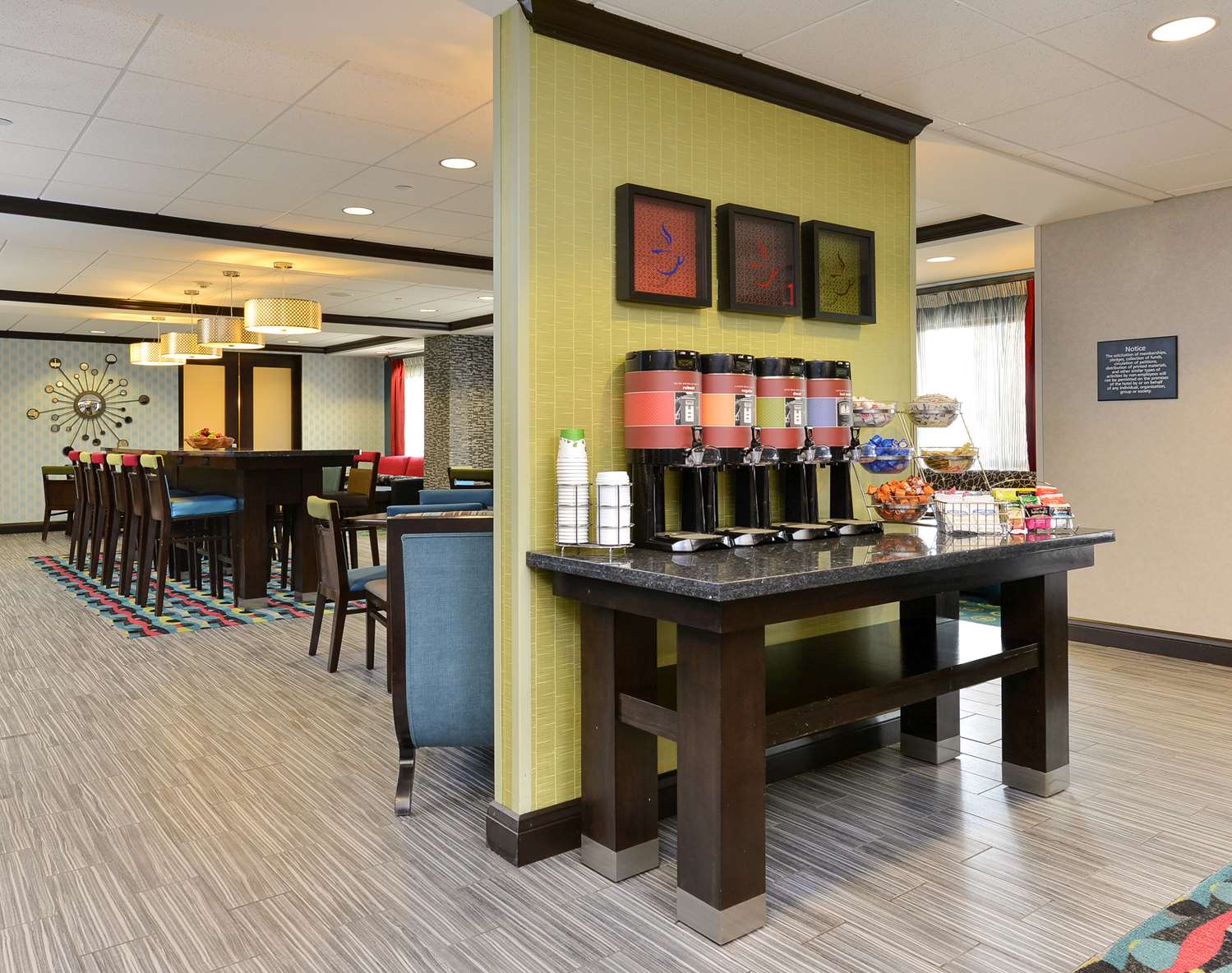 restaurant cafeteria