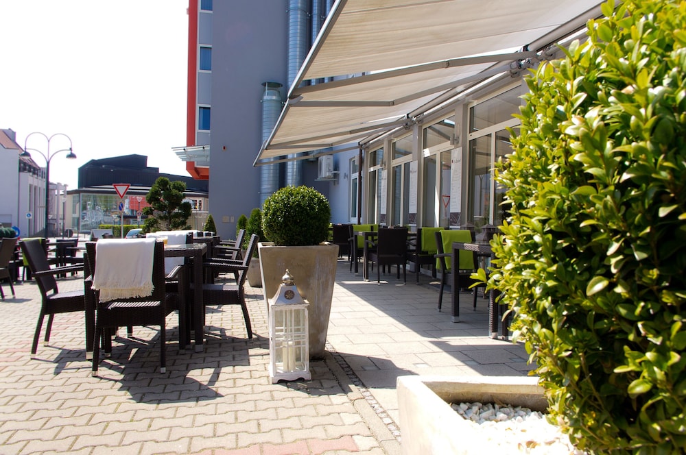 Arthotel ANA Petite 39/45