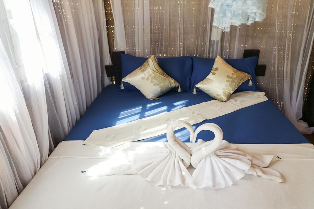 Leaf House Bungalow - Hostel 12/50