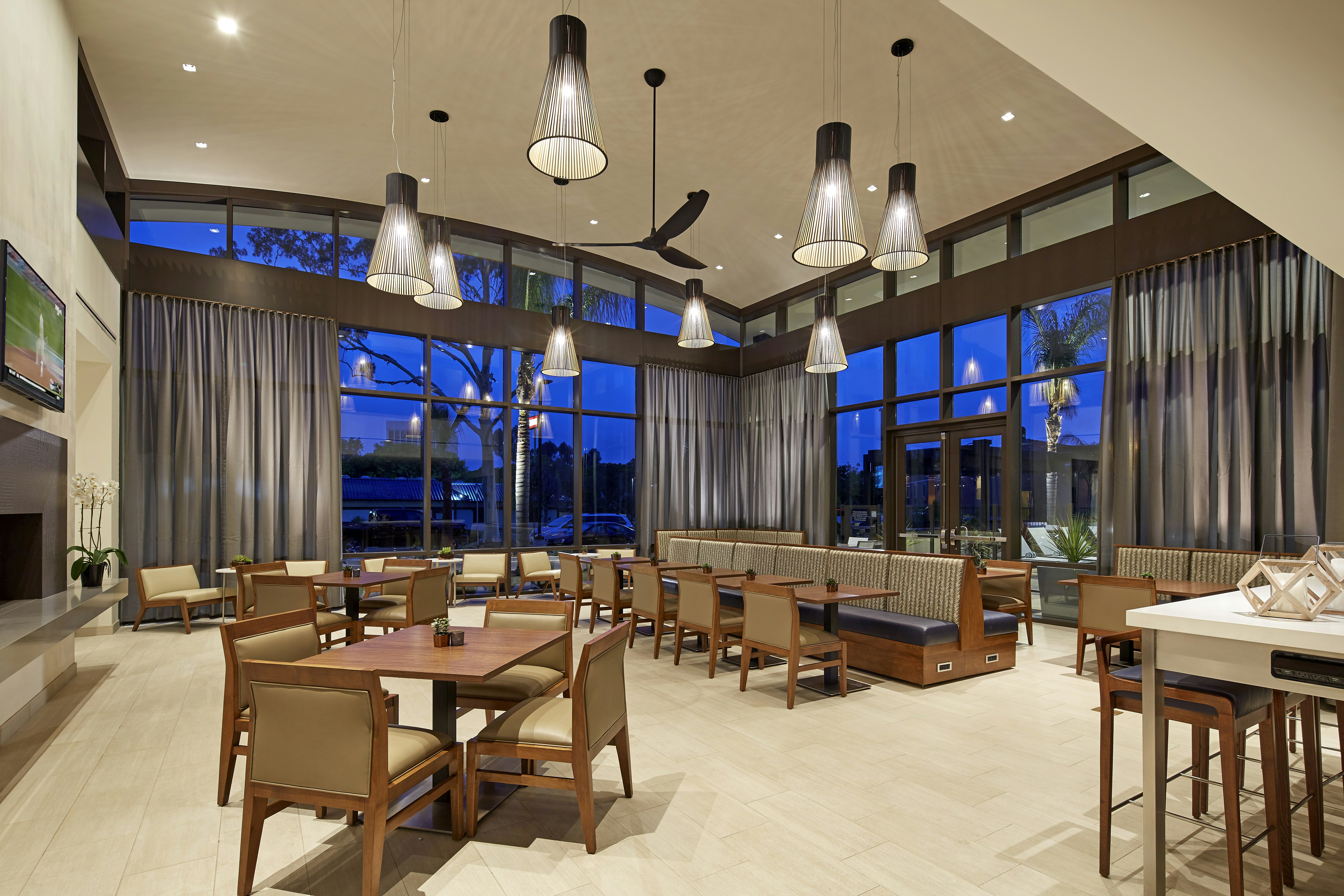Homewood Suites By Hilton San Diego Mission Valley/Zoo 39/51