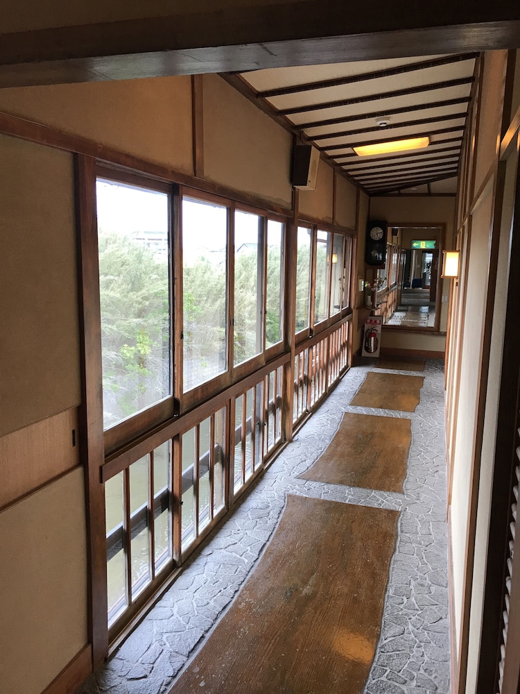 Chikurakan 28/66