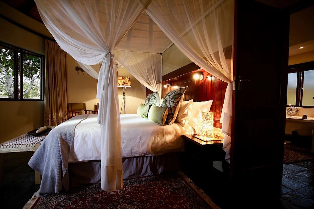 Ivory Wilderness River Rock Lodge 6/24