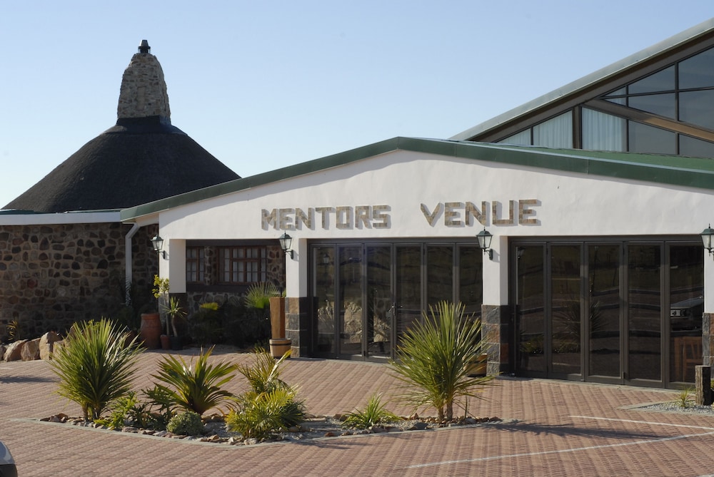 Mentors Country Estate 1/47