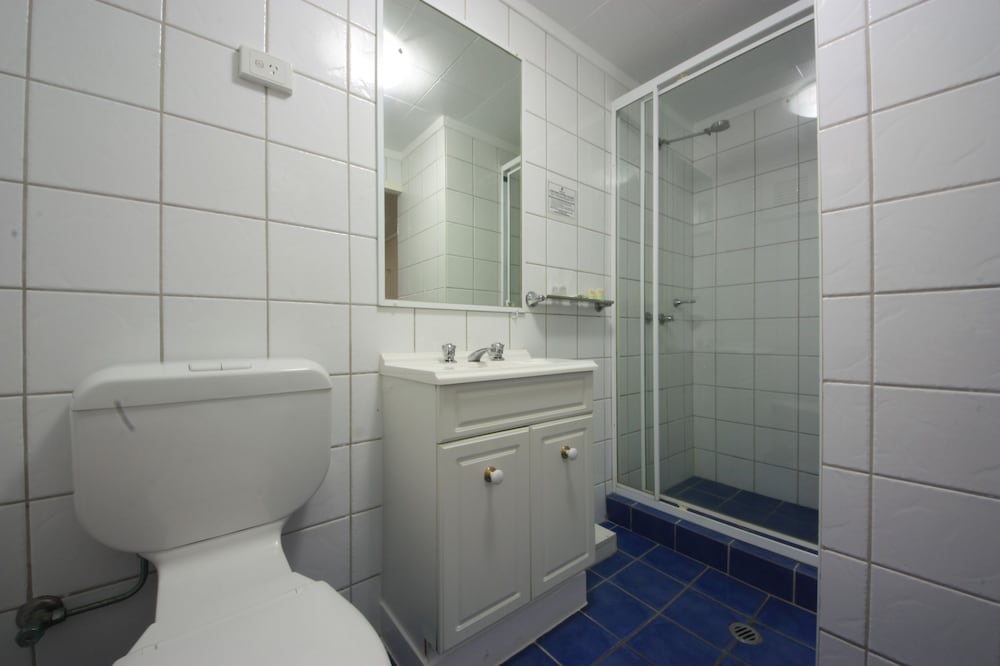Coconut Grove Holiday Apartments 12/43