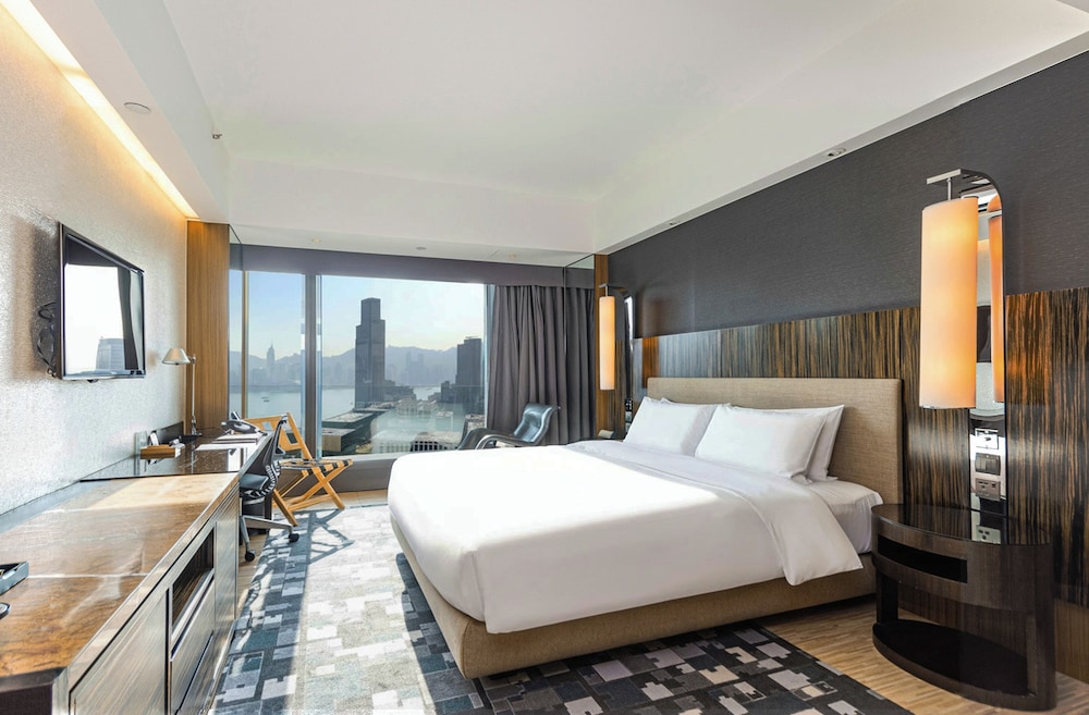 Room, King Bed, Partial Harbour View