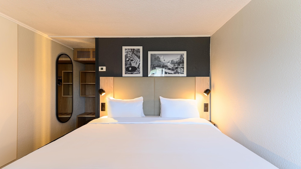 Next Generation, Twin Beds