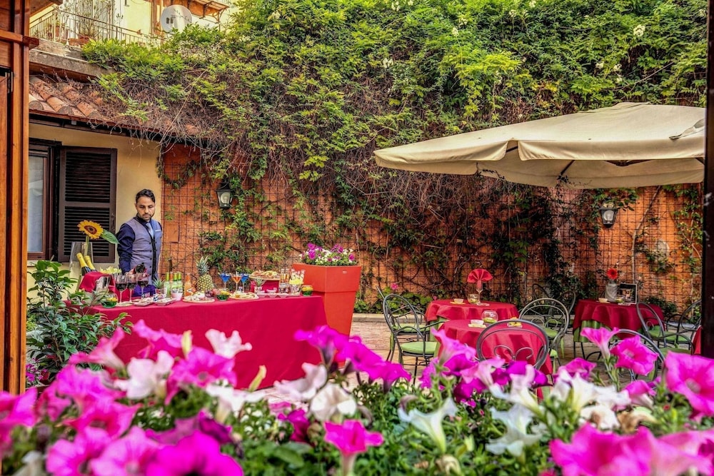 Rome Garden Hotel 69/74