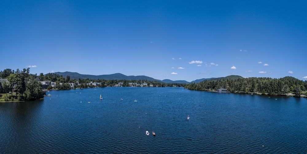 Lake Placid Inn Boutique Hotel 46/50