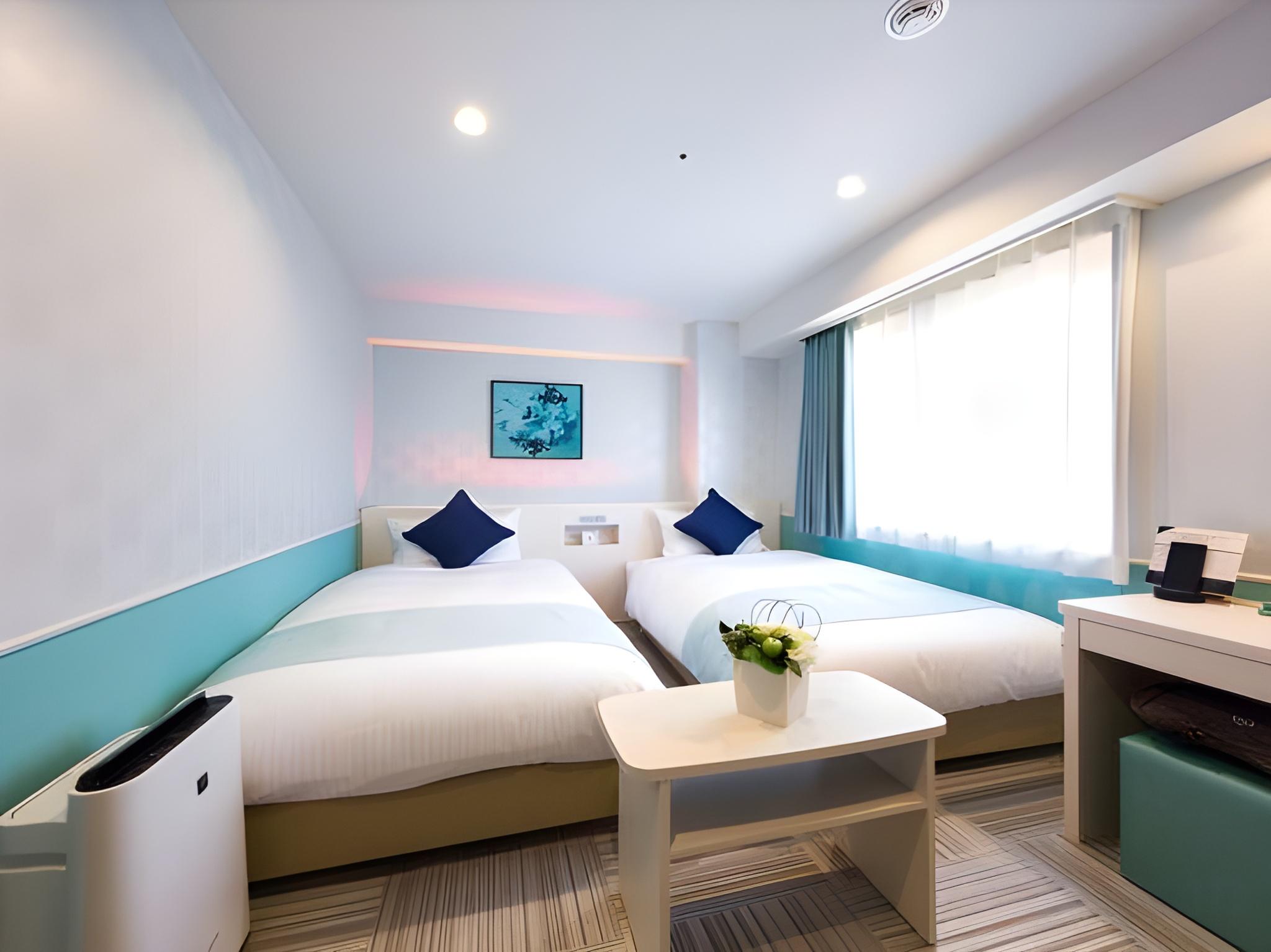 Standard, Twin Beds, Smoking