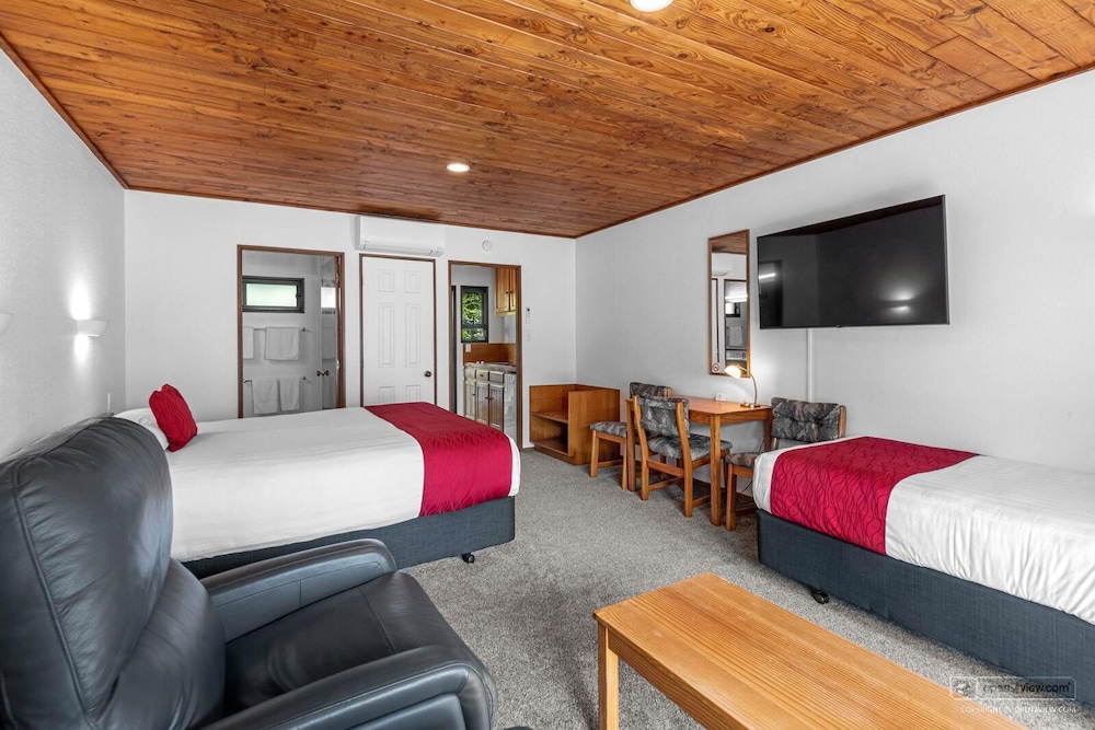 Austria Motel 23/63