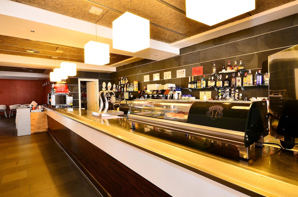 Hotel Sol Y Sombra 16/35