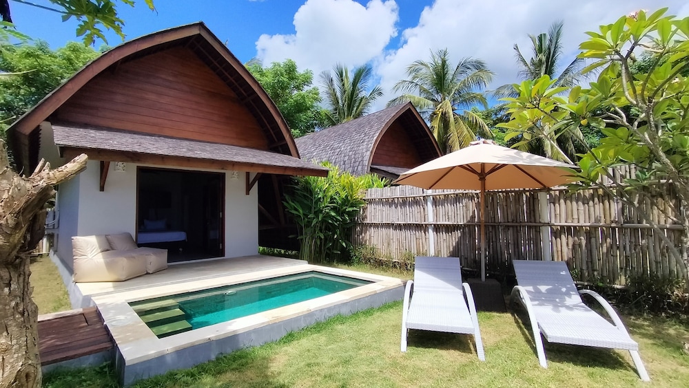 The Club Villas Lombok 40/50