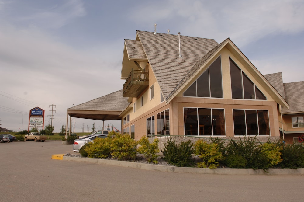 Lakeview Inn And Suites Hinton 4/41