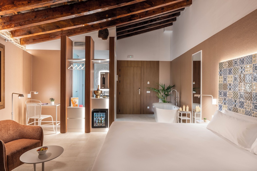 Axel Hotel Valencia - Adults Only 61/77