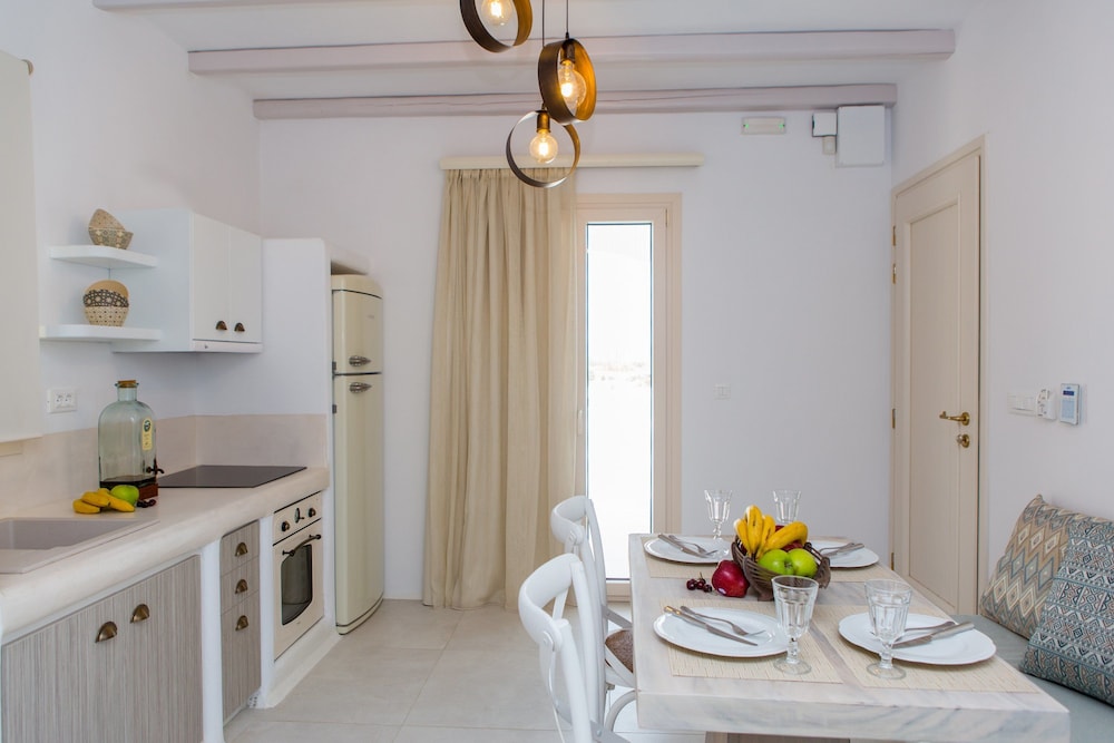 Naxian Lounge Villas 35/50