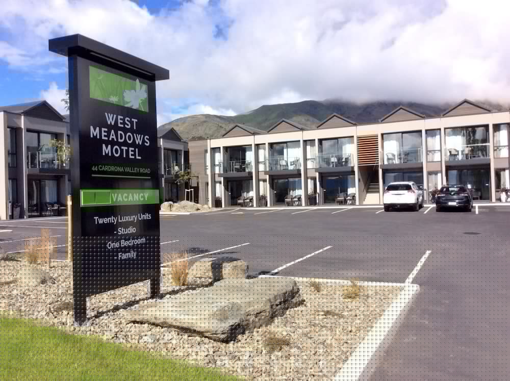 West Meadows Motel of Wanaka 9/50