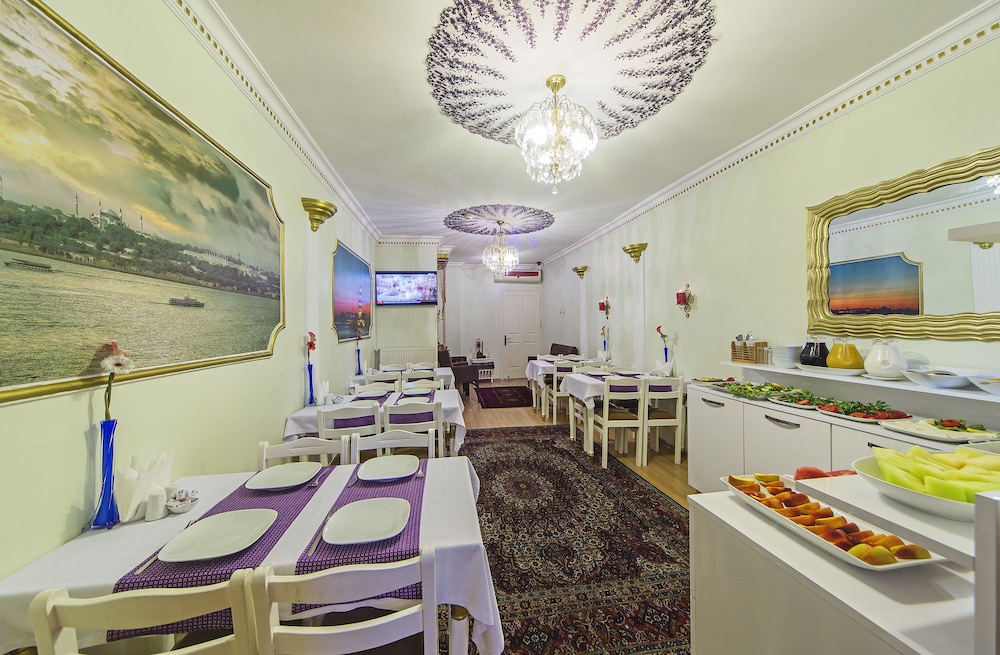 Modern Sultan Hotel 35/49