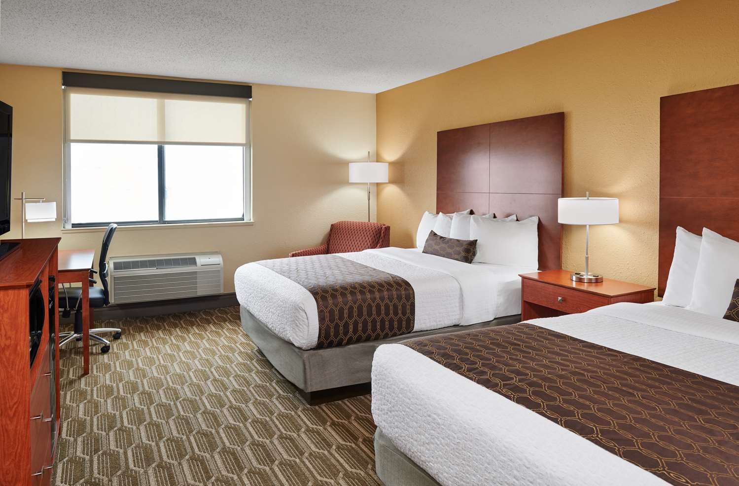 Room, 2 Queen Beds, Wing Building