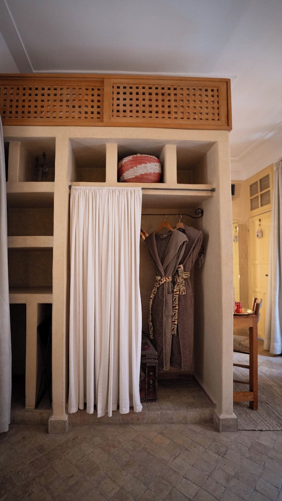 RIAD ANATA 4/50