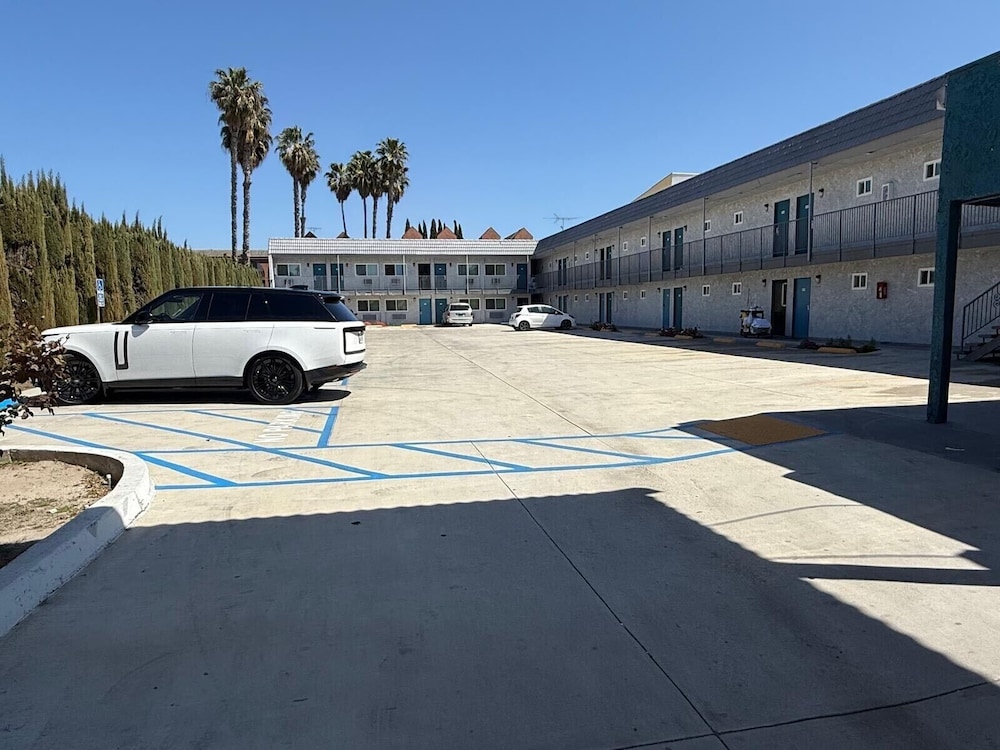 Travel Inn Motel 23/39