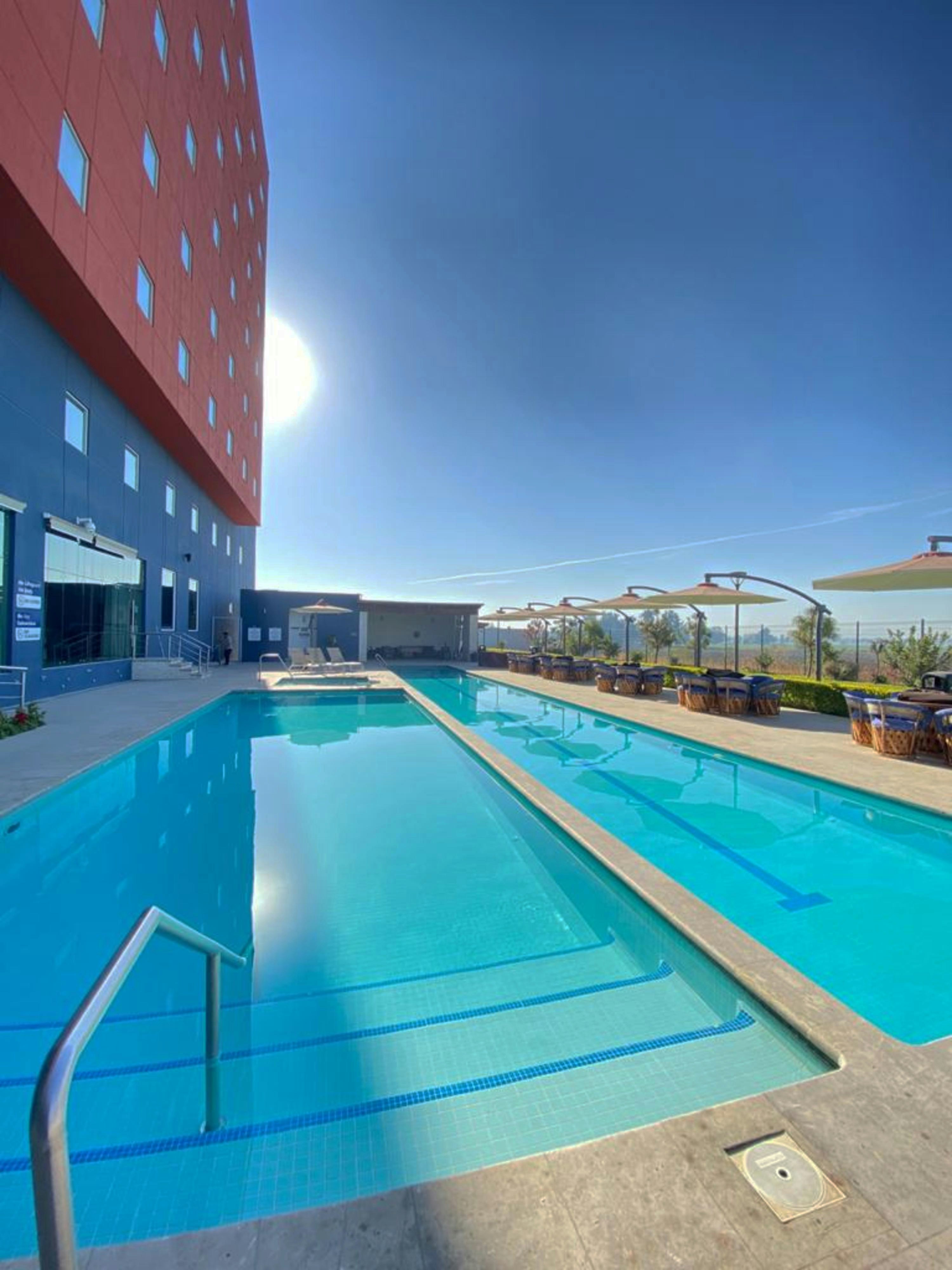 Hampton Inn Suites By Hilton Salamanca Bajio 38/59