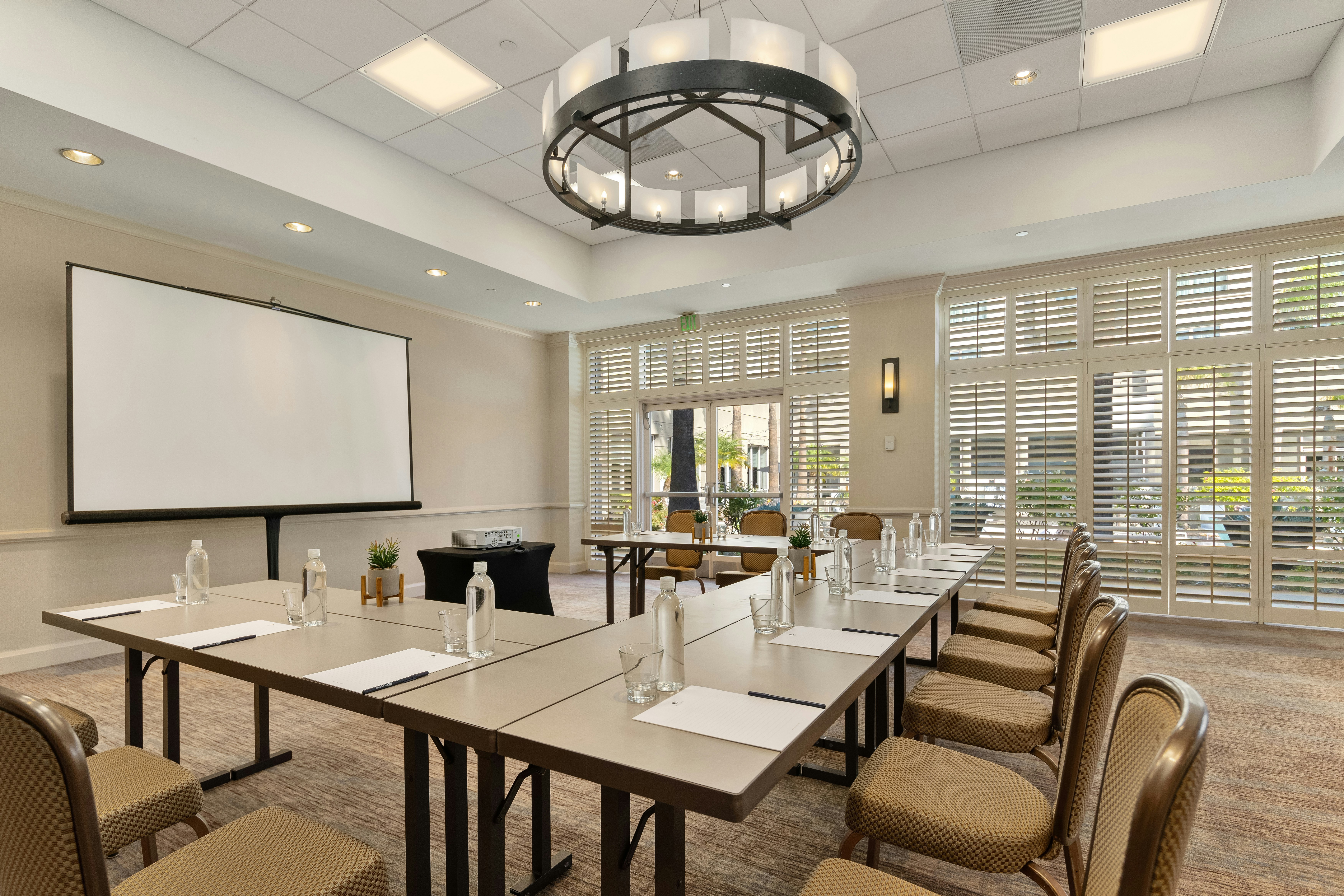 Doubletree By Hilton Hotel San Diego - Mission Valley 36/43