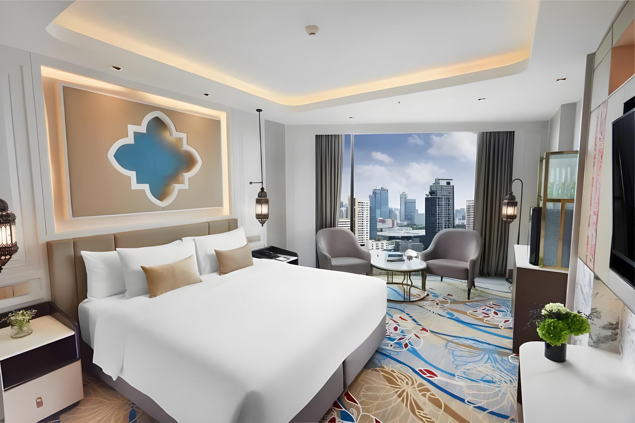 Deluxe Suite